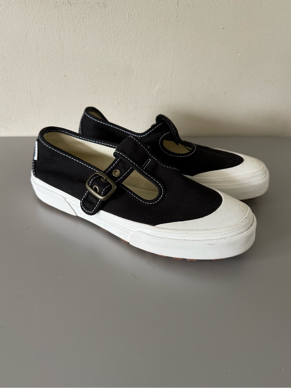 Vans Mary Jane Sneakers Black Canvas with White Toe